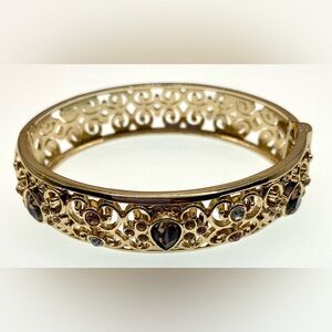 Vintage 1960s Gold Tone Clamper Bracelet Scrolling Filigree Faceted Glass Gems